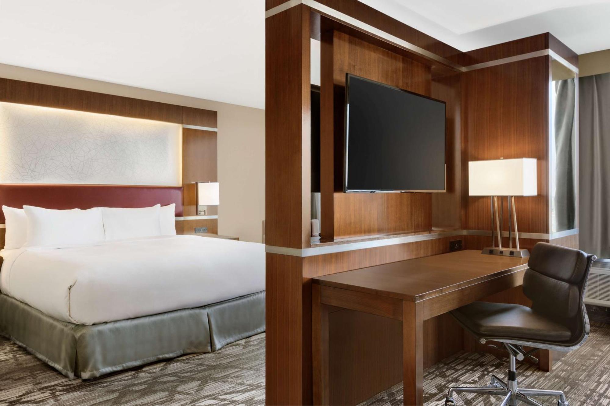 Doubletree By Hilton Hotel Toronto Airport West Mississauga Dış mekan fotoğraf