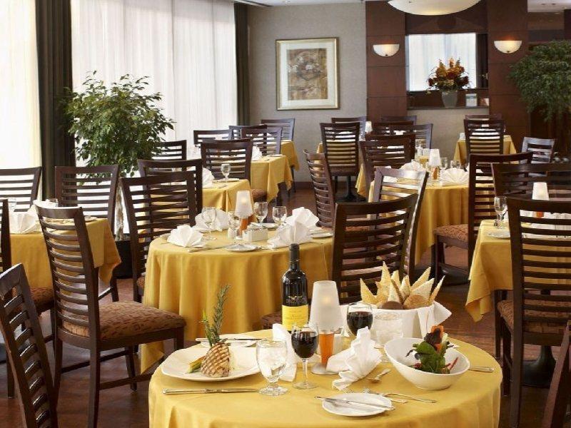 Doubletree By Hilton Hotel Toronto Airport West Mississauga Dış mekan fotoğraf