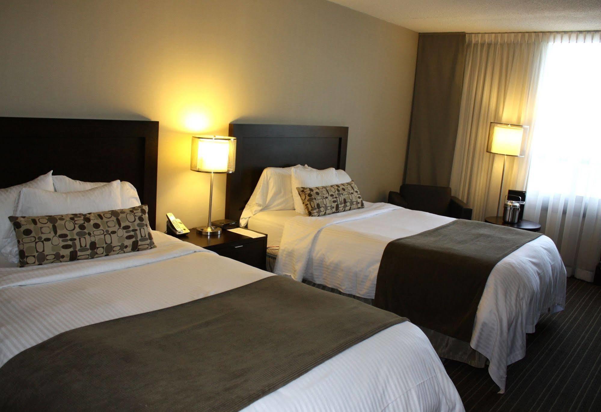 Doubletree By Hilton Hotel Toronto Airport West Mississauga Dış mekan fotoğraf